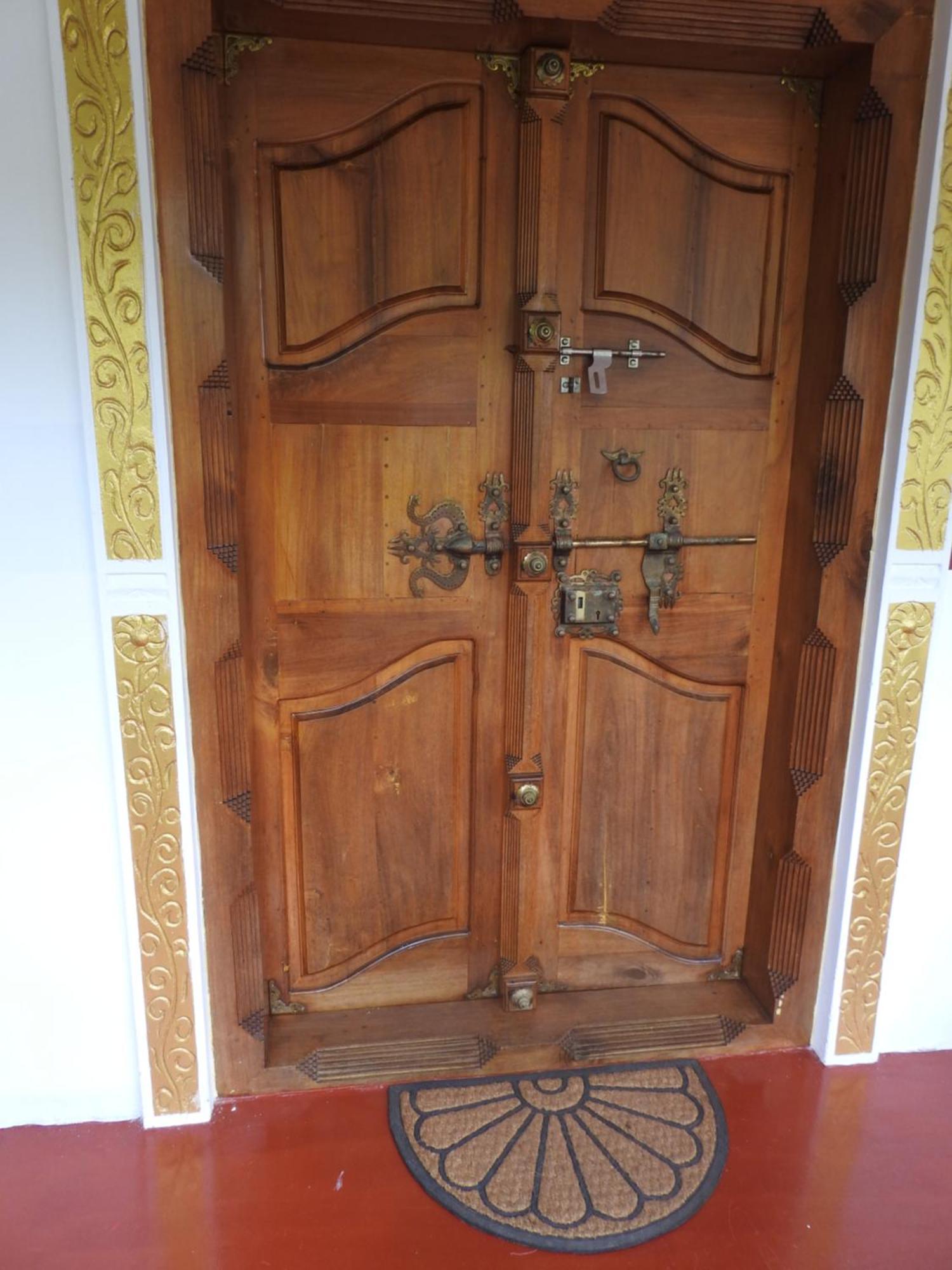 Shoreline Marari Beach Villa At Golden Beach Mararikulam Alappuzha Exterior foto