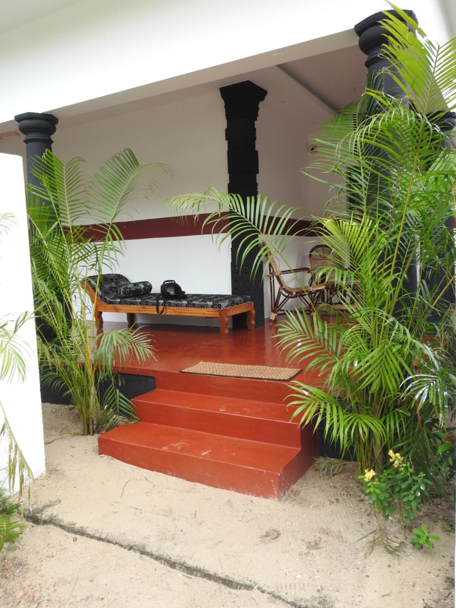 Shoreline Marari Beach Villa At Golden Beach Mararikulam Alappuzha Exterior foto